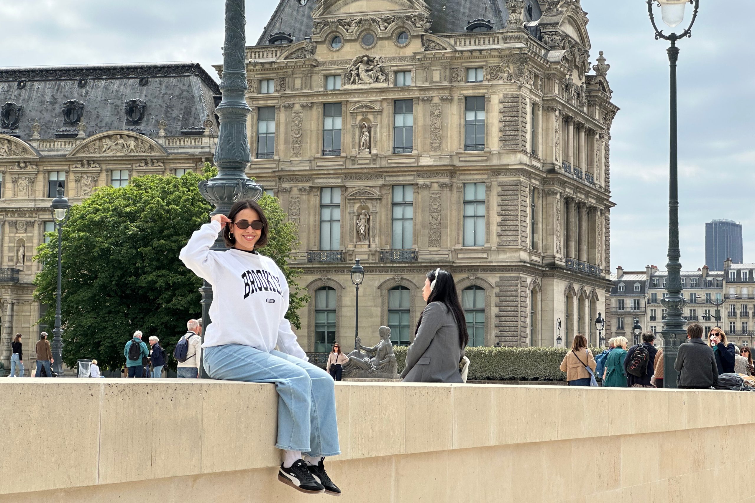 Paris, Euro trip, Paris outfit inspo, Paris outfit inspiration, sporty chic, sporty look, not quite a model